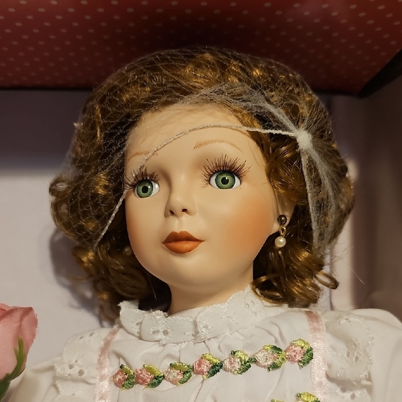 VTG - Paradise Galleries Porcelain Doll - Jessica - Picture 3 of 6